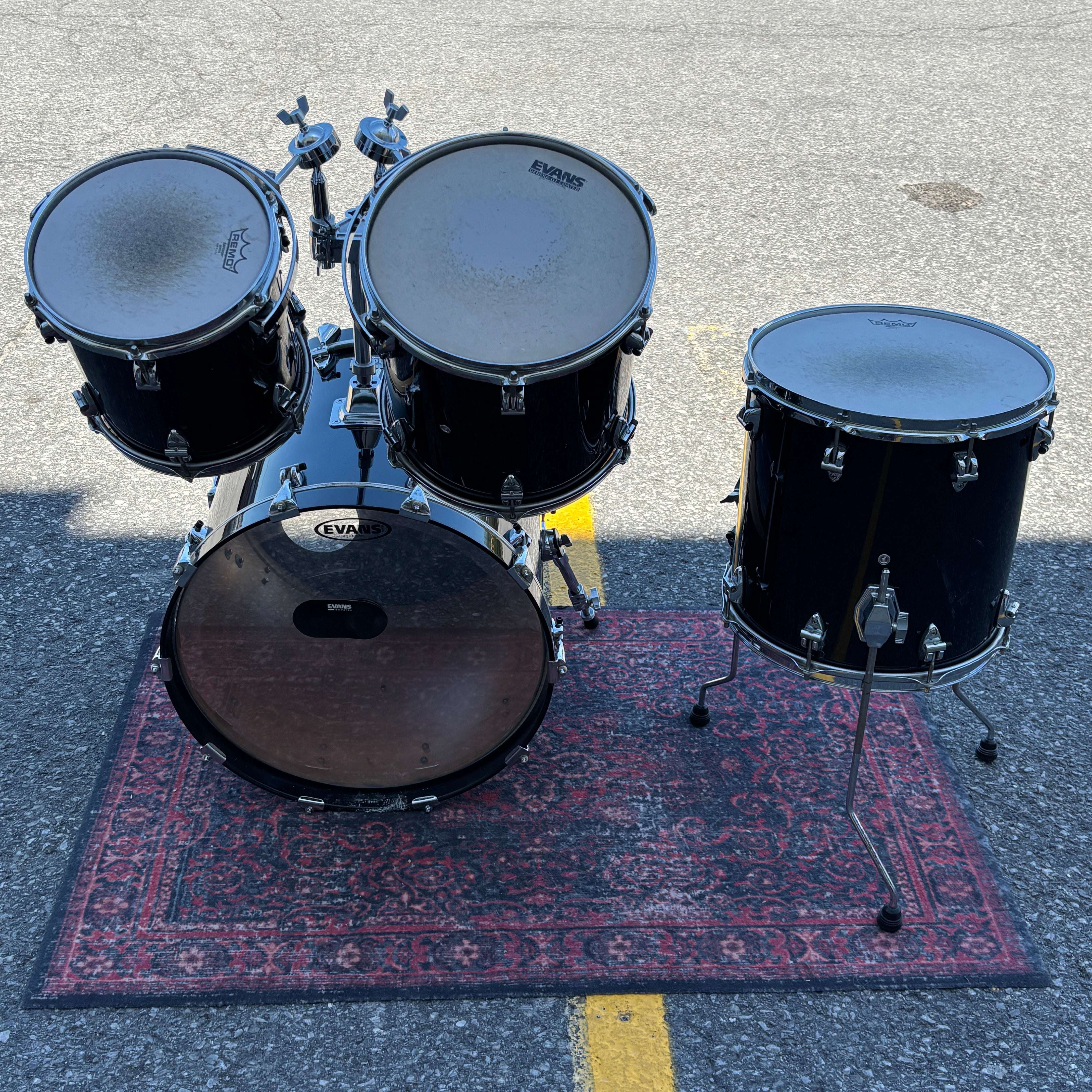 Ayotte Vancouver Era 4pc Drum Kit Black Gloss