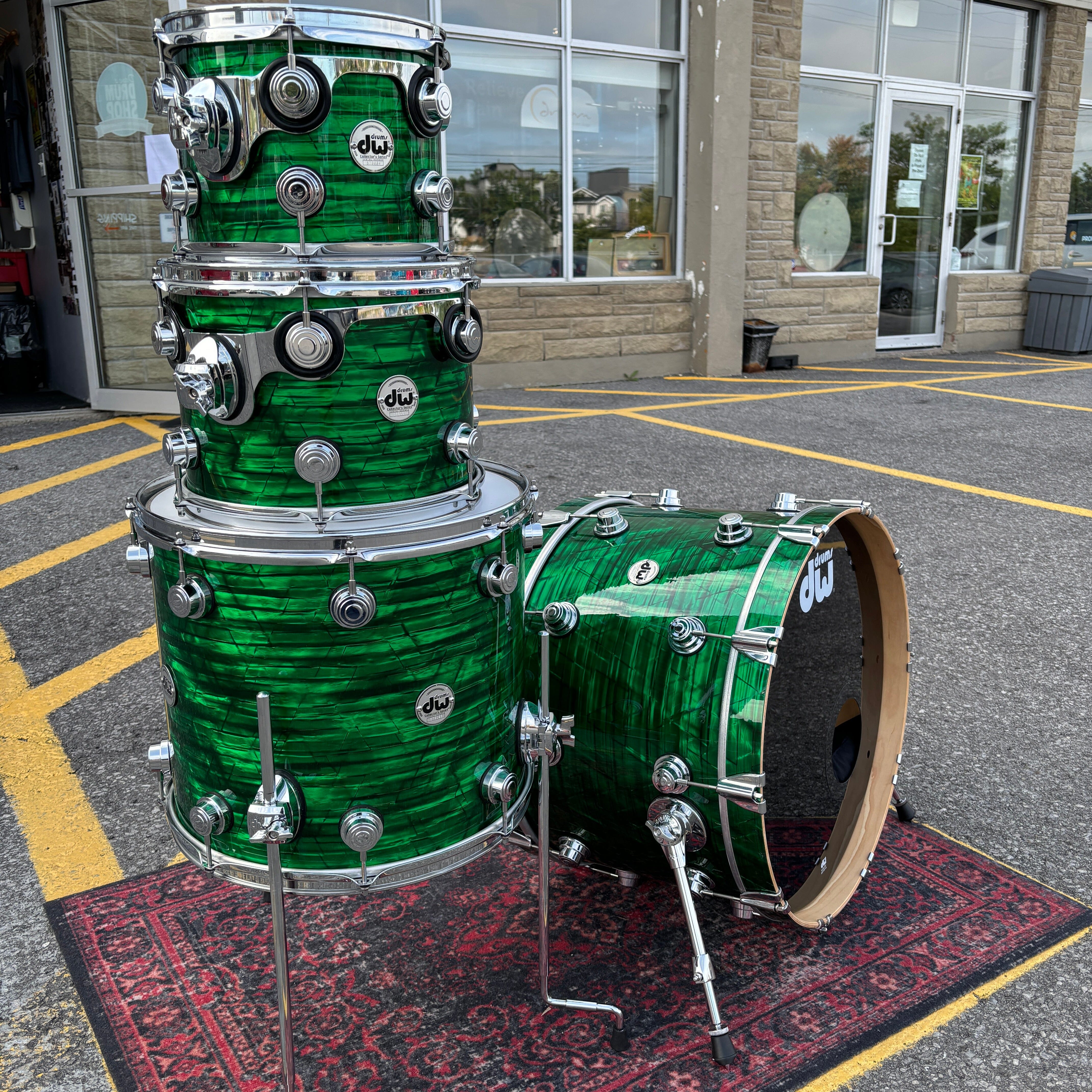 DW Collectors Maple Green Onyx Pearl 10/12/16/22 CONSIGNMENT DRUM KIT DW