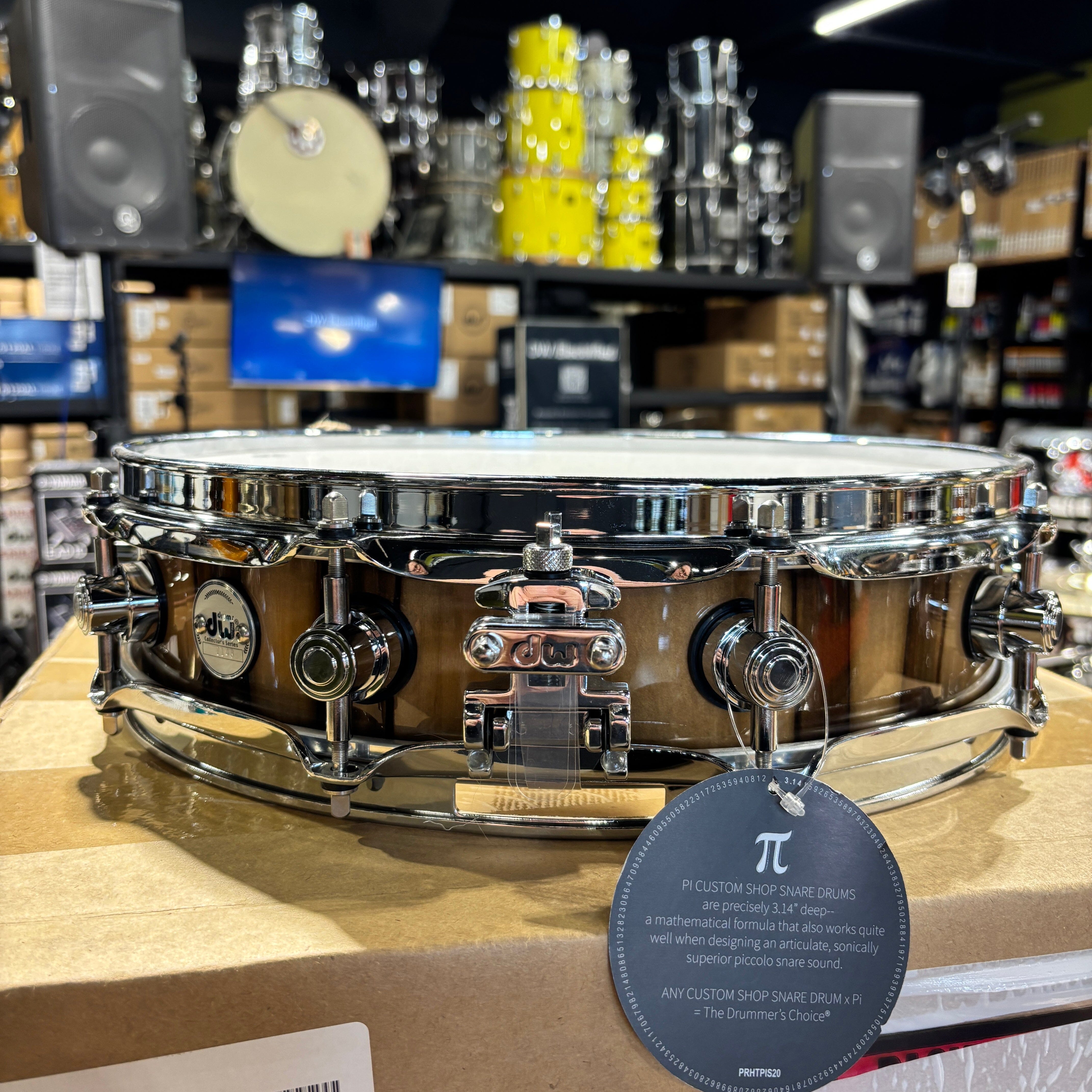 DW PI Snare CANDY BLACK BURST OVER TASMANIAN Maple 333 (DR363114SSC) NEW SNARE DRUMS DW