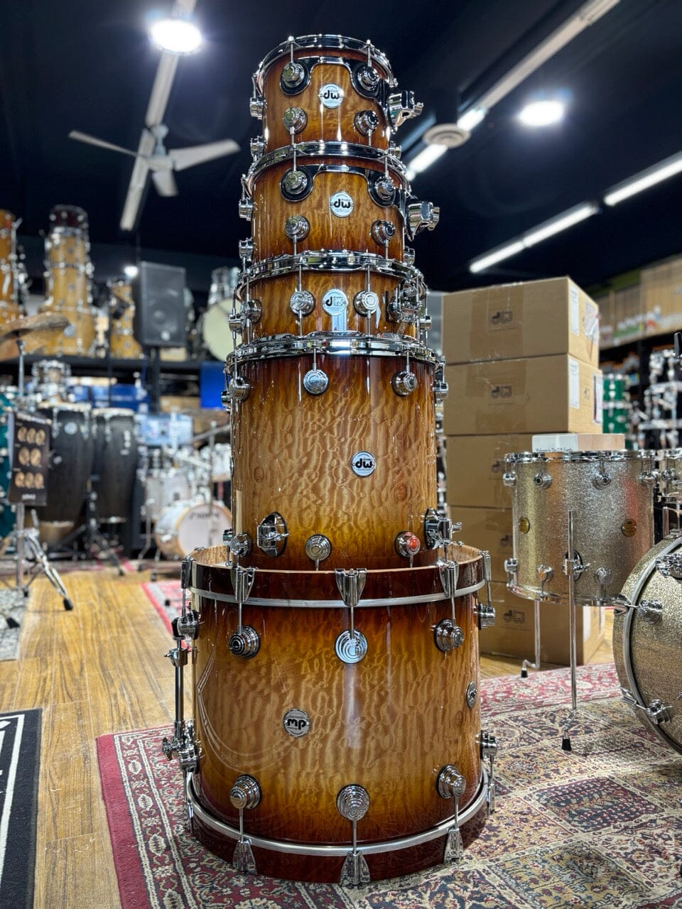 DW Quilted Maple Almond Burst Shell Pack NEW DRUM KIT DW