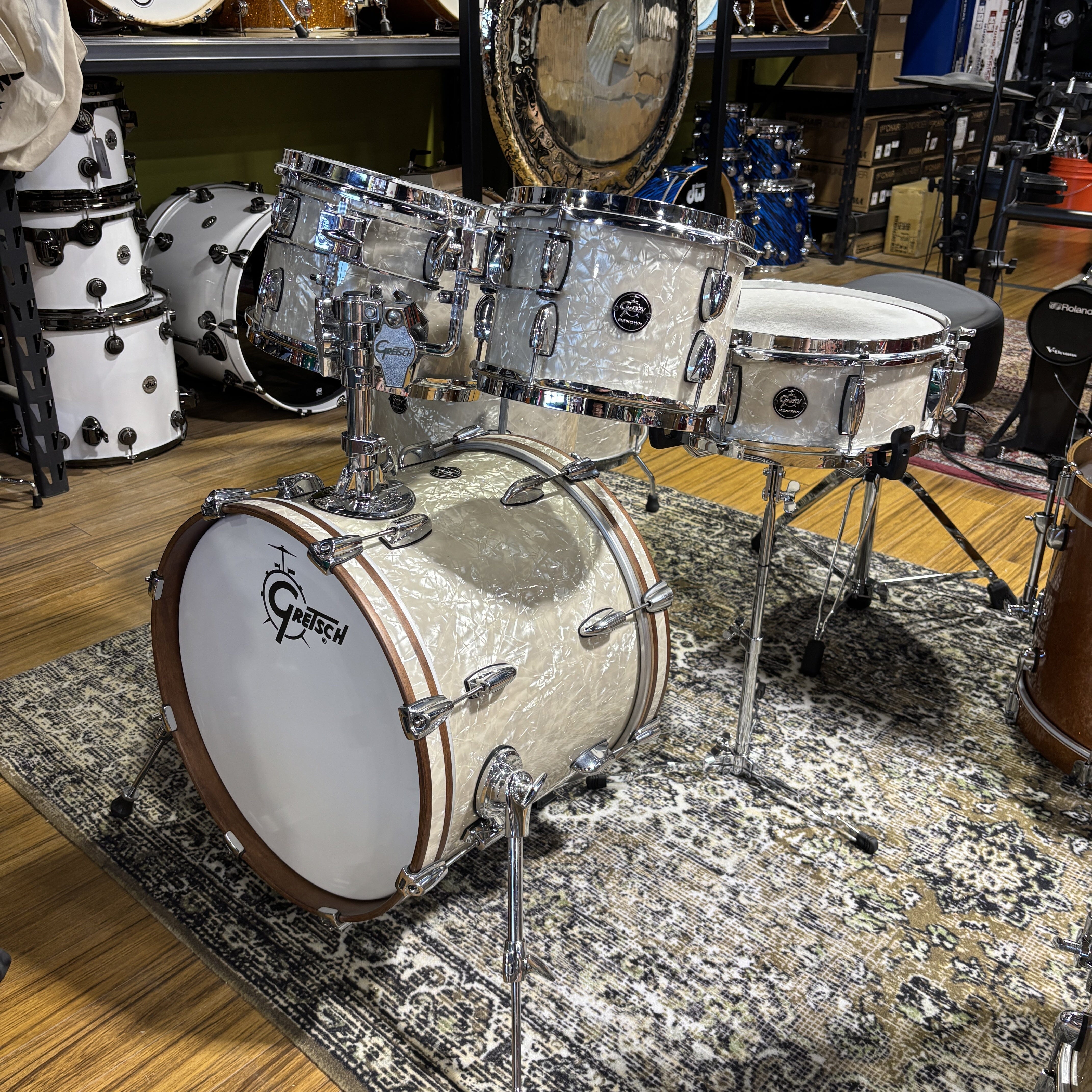 Gretsch Renown RN2 7-Piece Drum Kit Vintage Pearl USED DRUM KIT GRETSCH