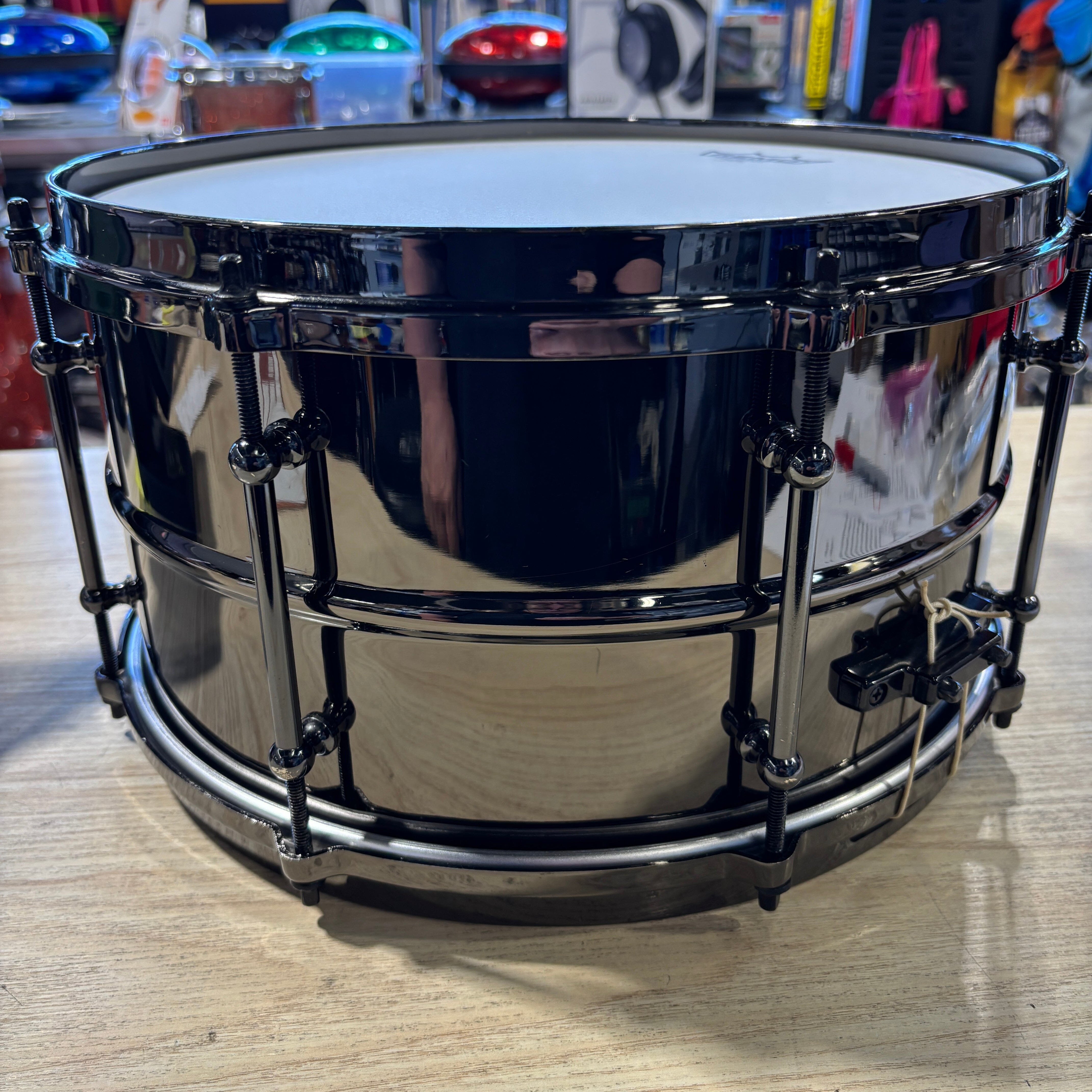 Ludwig Black Magic 13 x 7 Snare Drum – Black Nickel over Brass USED SNARE DRUMS LUDWIG