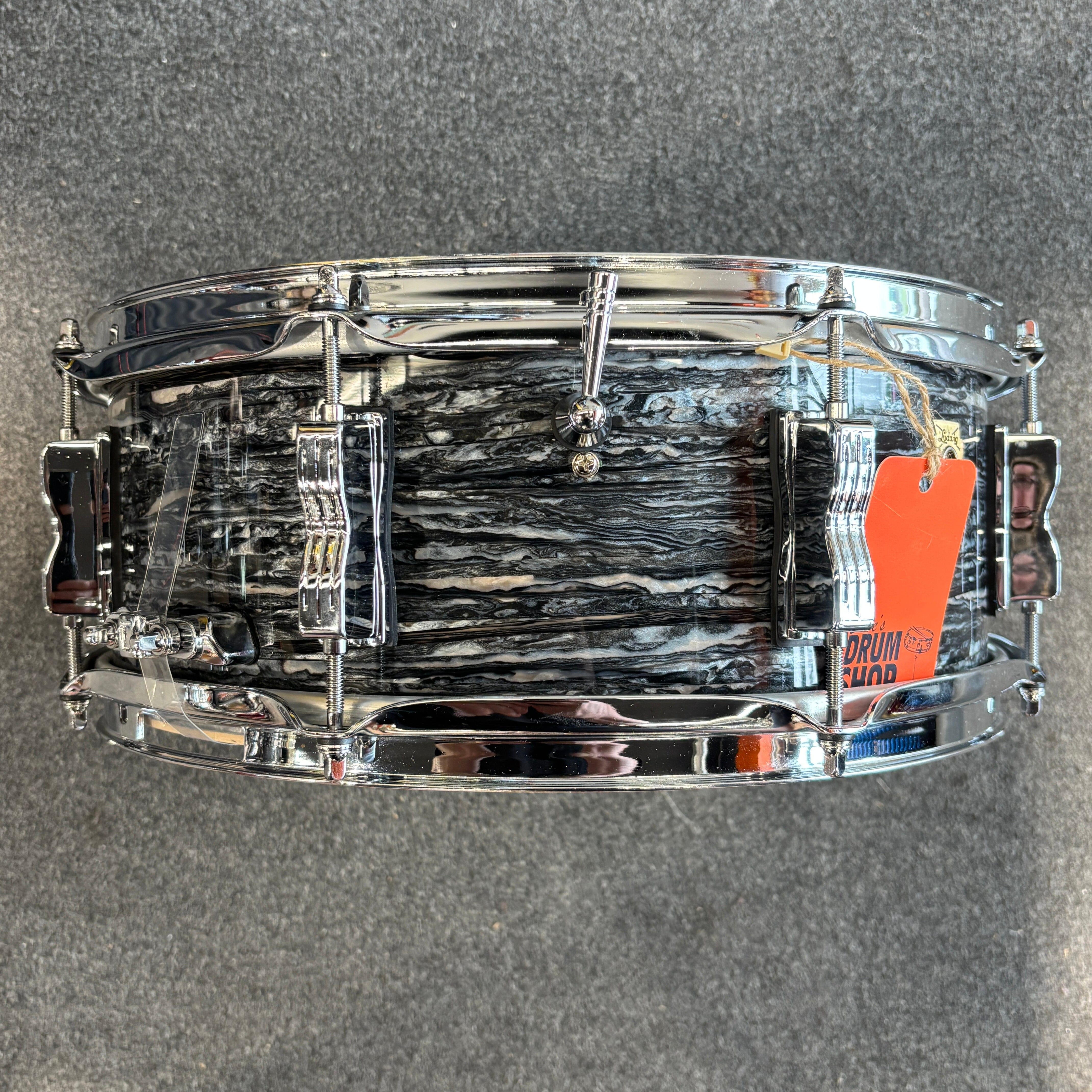 Ludwig Classic Maple Snare 5.5 x 14 Black Oyster USED SNARE DRUMS LUDWIG