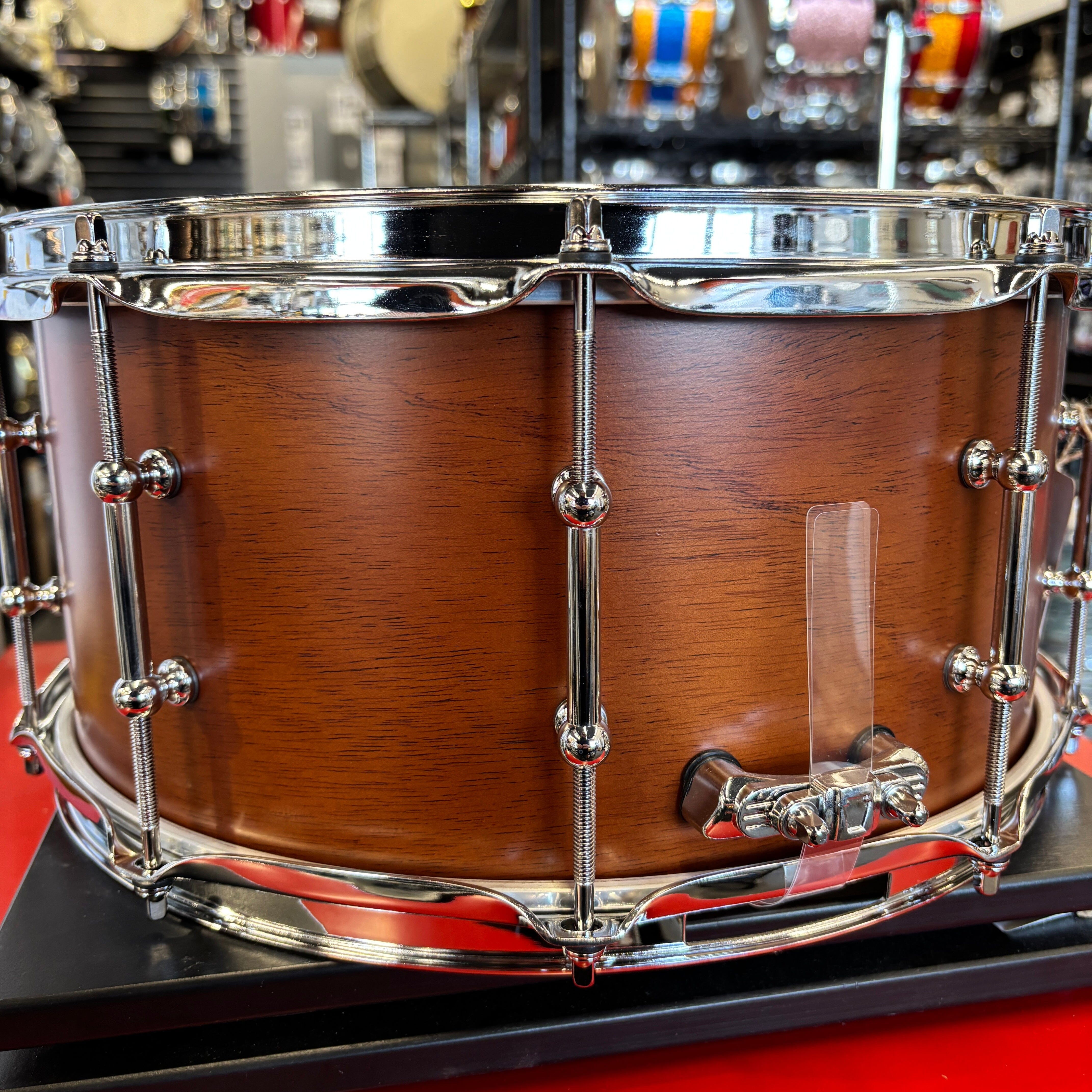 Ludwig Universal Mahogany Snare, 6.5x14 (LU6514MA) NEW SNARE DRUMS LUDWIG