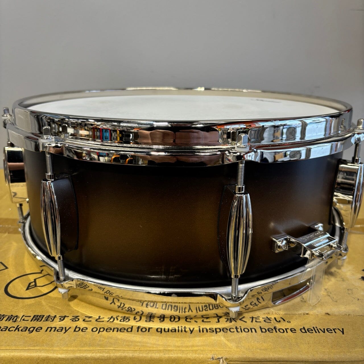 Slingerland 5.5x14 Mahogany/Poplar Snare, Black & Gold Lacquer, Nickel Hardware (USED) NEW SNARE DRUMS Slingerland