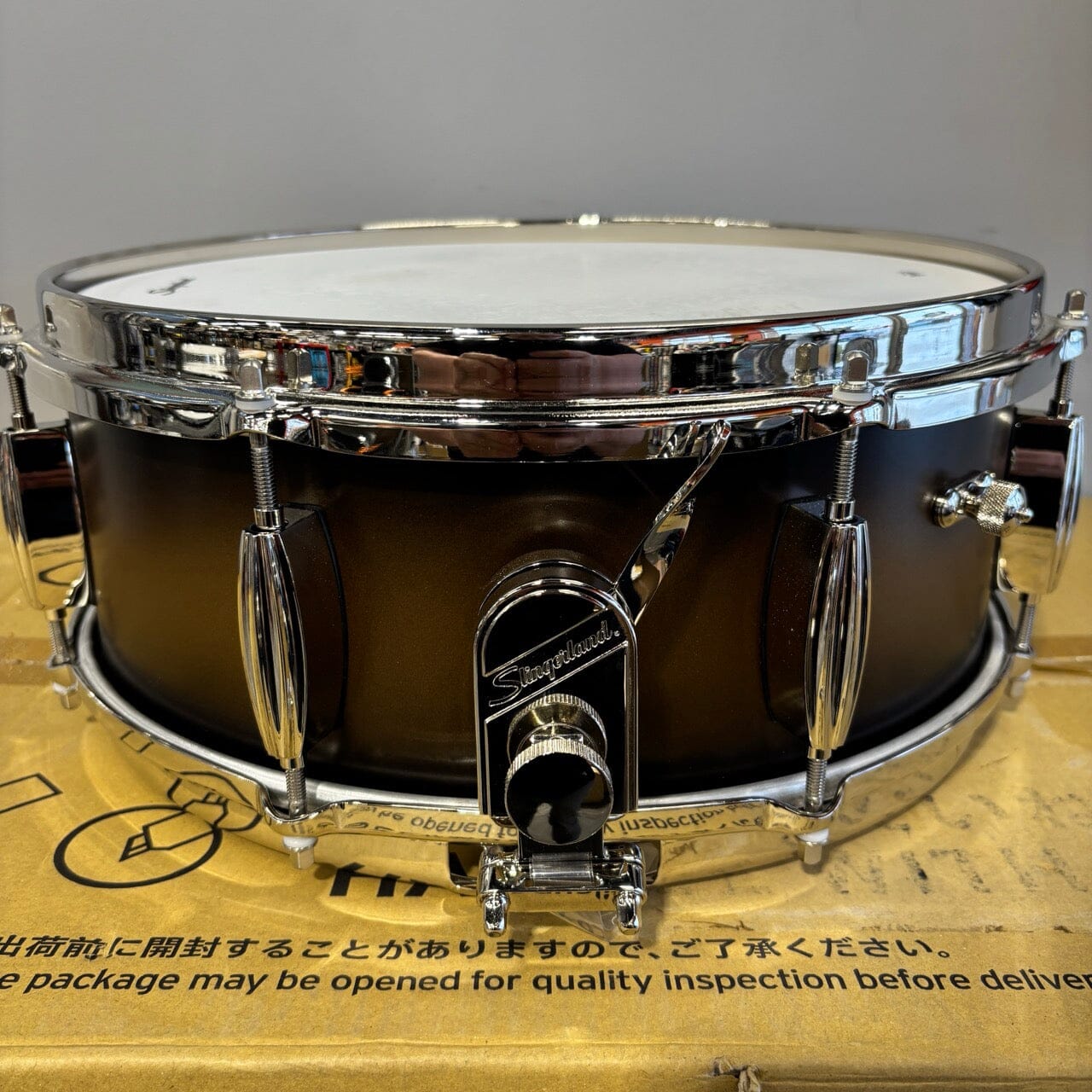 Slingerland 5.5x14 Mahogany/Poplar Snare, Black & Gold Lacquer, Nickel Hardware (USED) NEW SNARE DRUMS Slingerland
