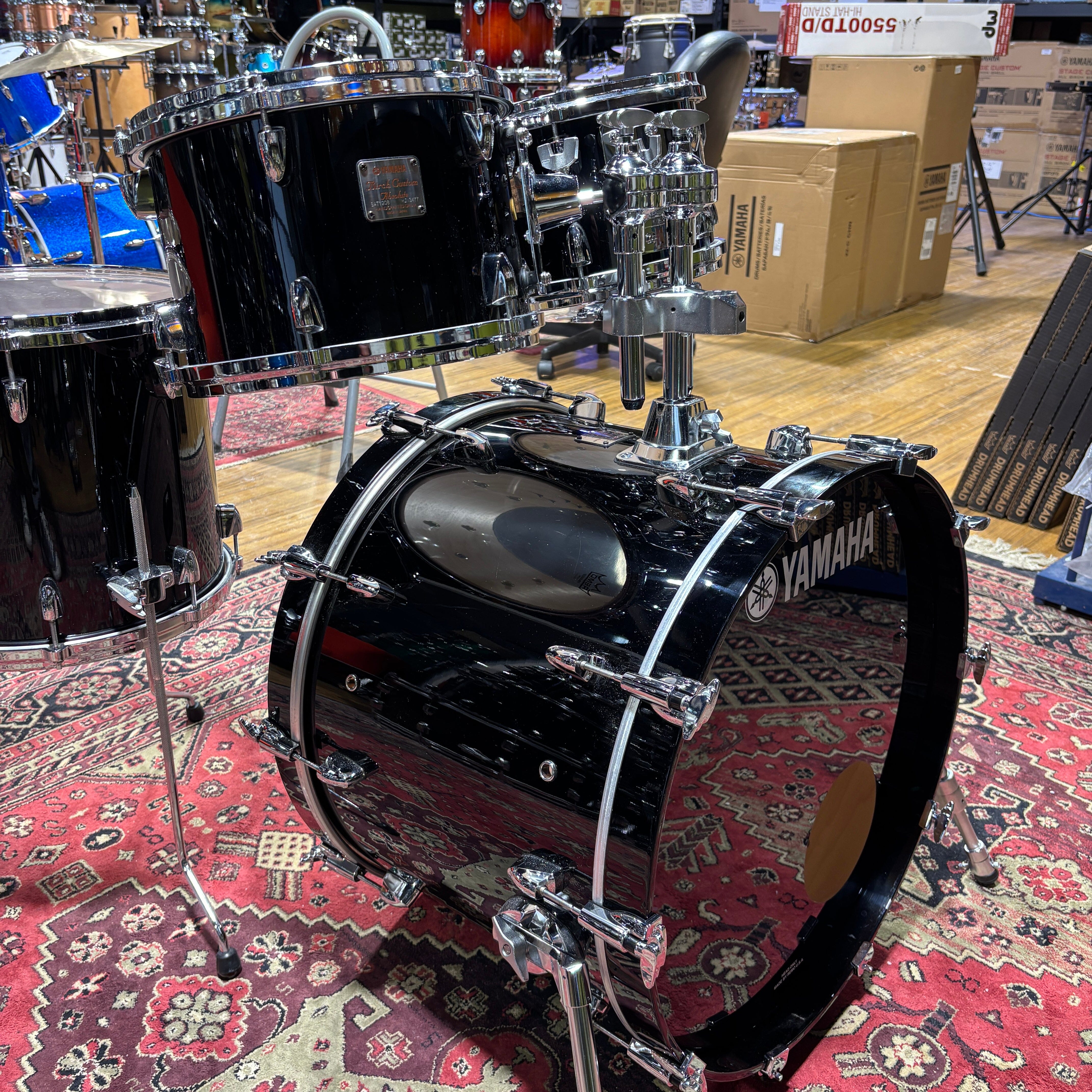 Yamaha Birch Custom Absolute Toms Maple Custom Absolute Bass USED DRUM KIT Yamaha