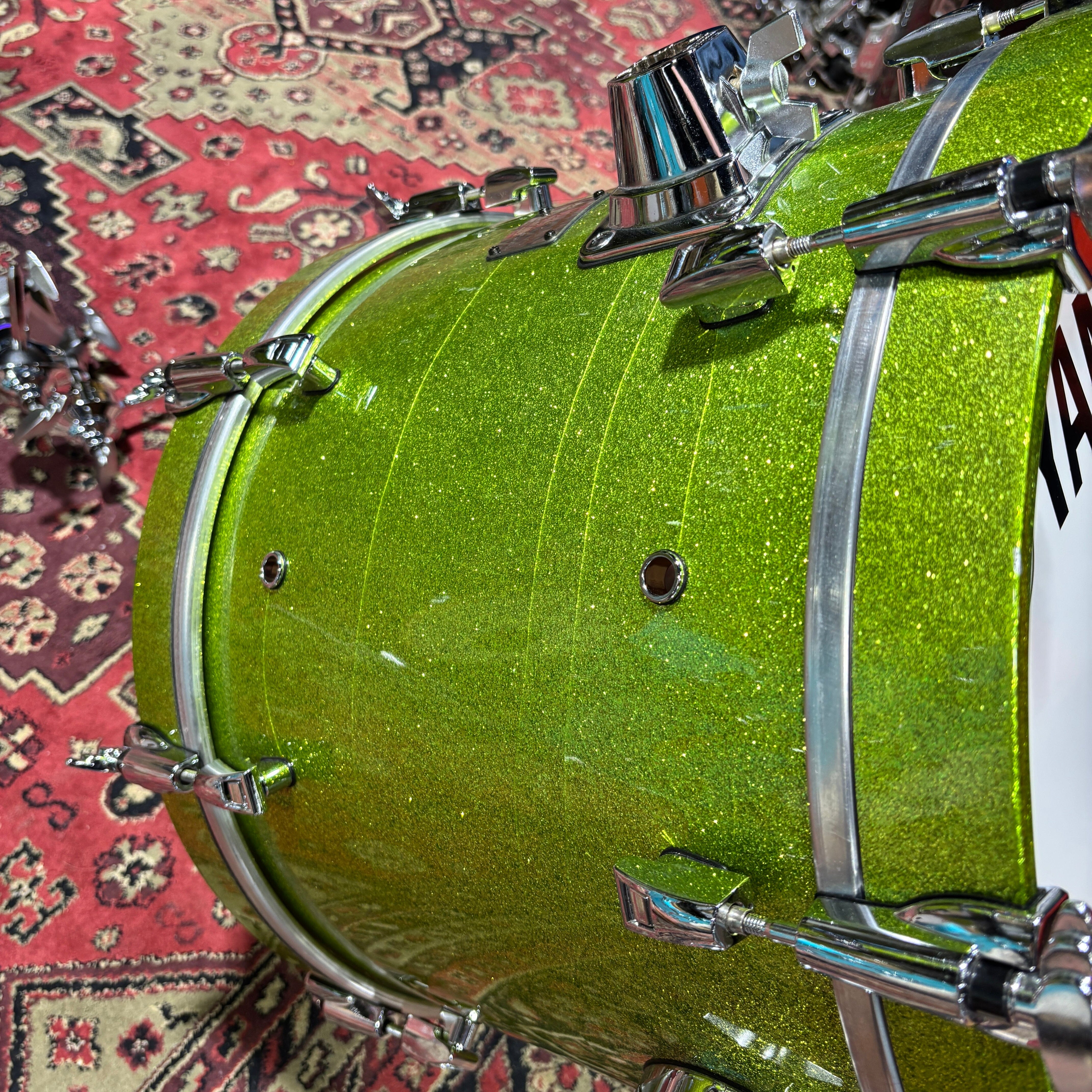 Yamaha Maple Custom Absolute White Grape Sparkle 18/10/12/14 CONSIGNMENT DRUM KIT Yamaha