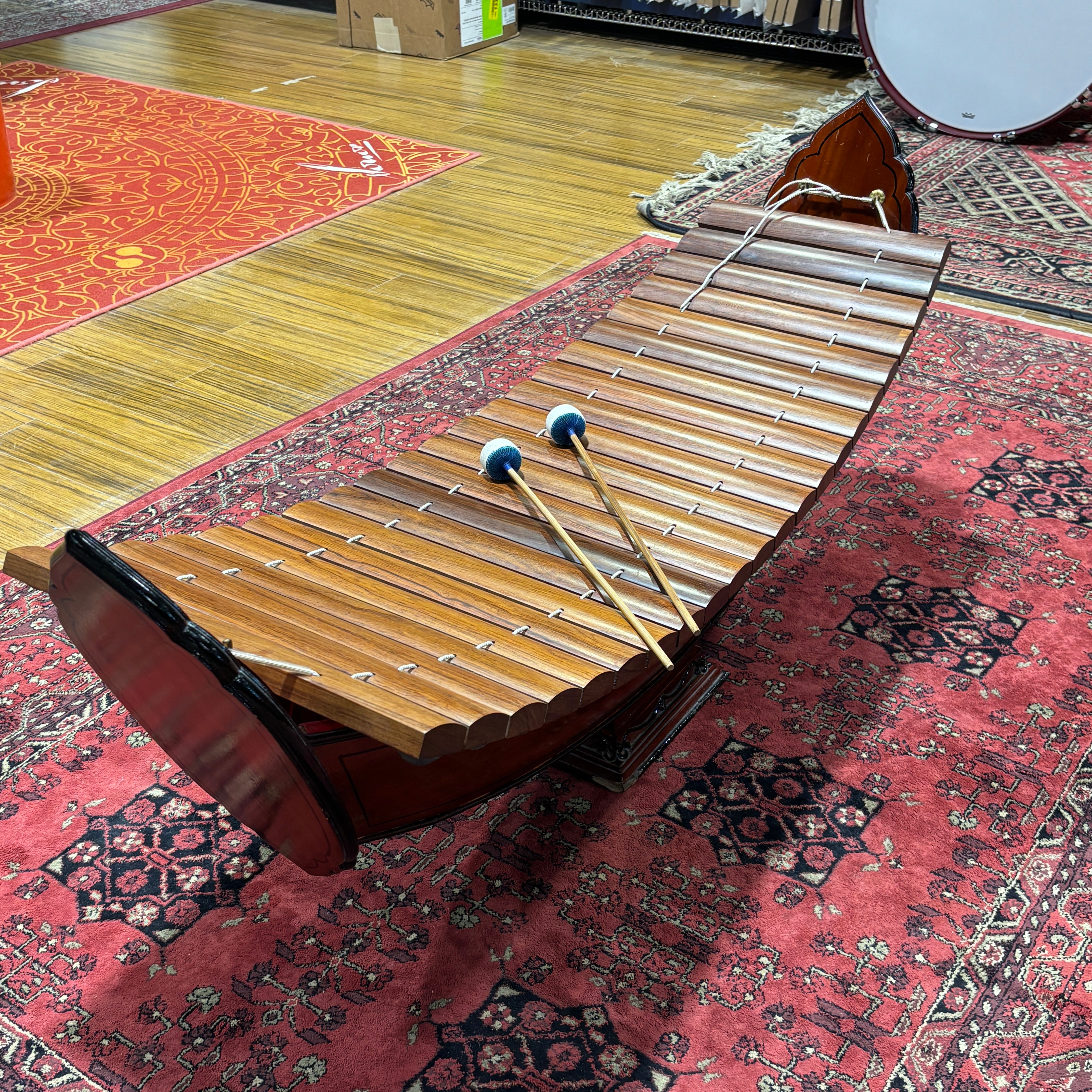 Thai Rosewood Ranat Ek
