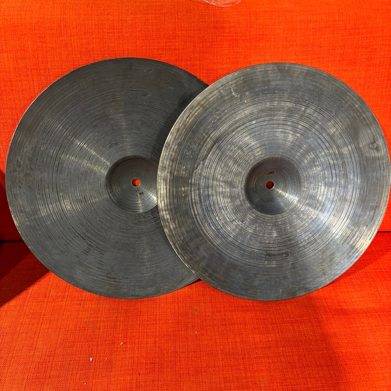 Name Brand Vinyl 14" Hi Hats 1000/1194gr