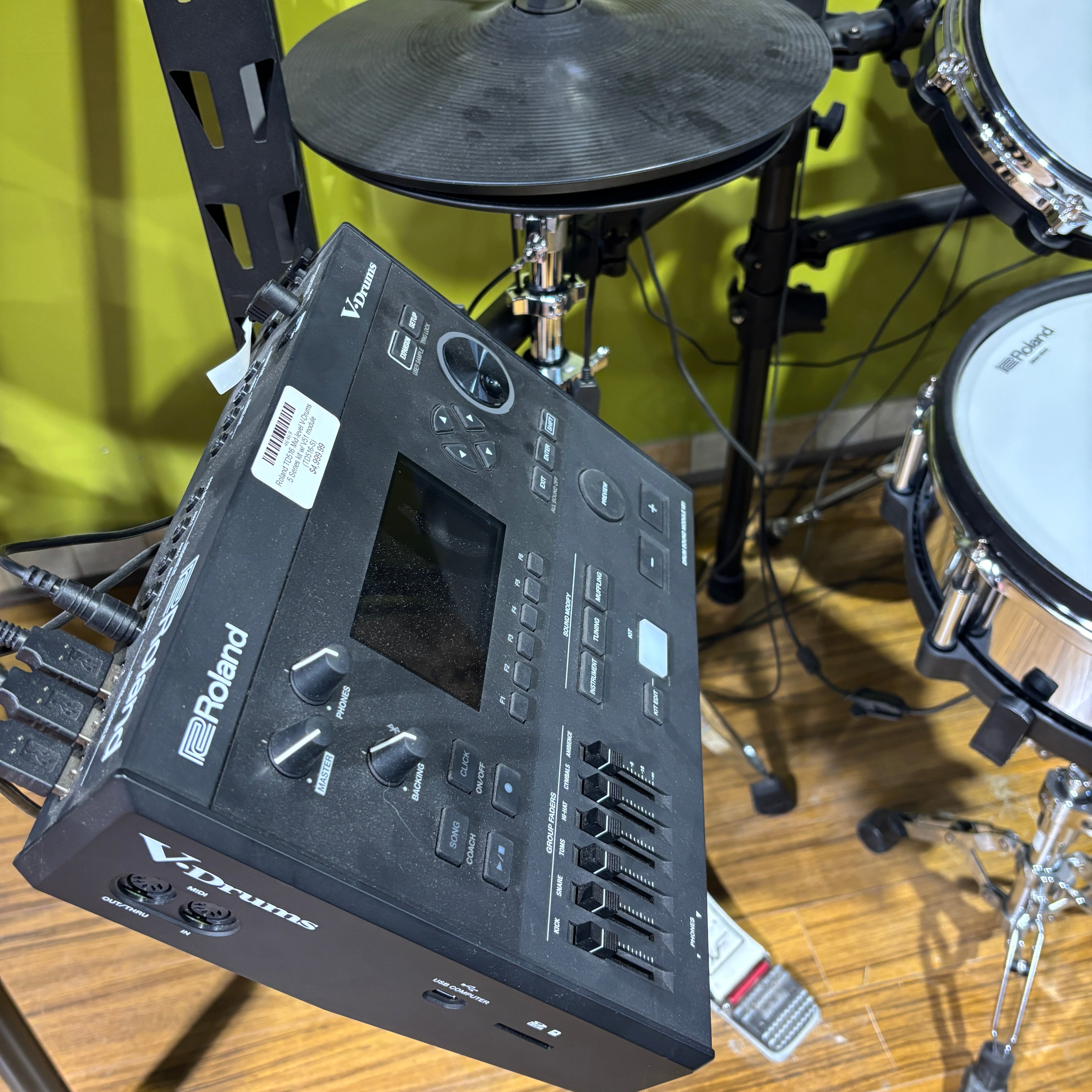 Roland TD516 V-Drums Electronic Drum Kit – Floor Model