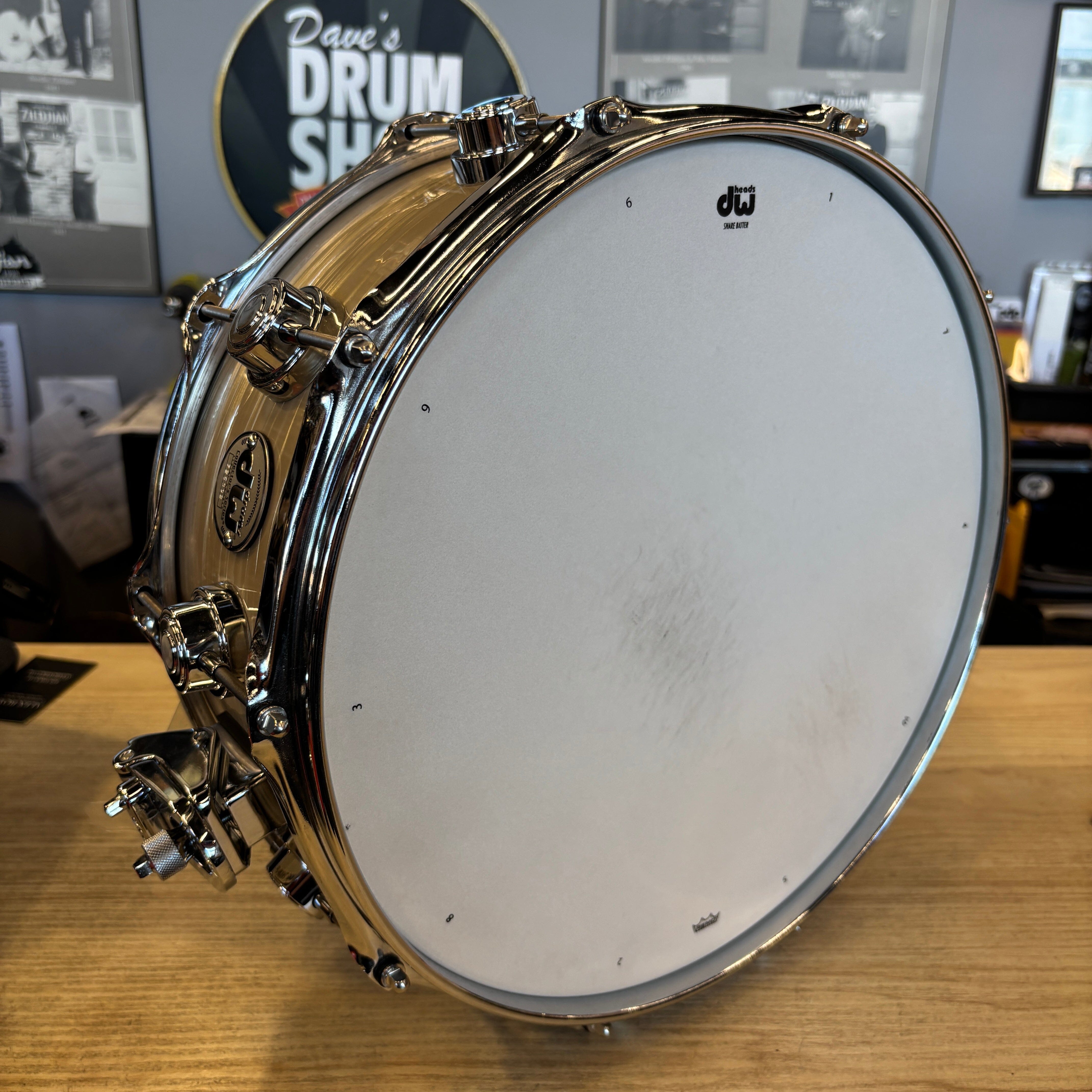 DW Collectors Snare 5.5x14 Creme Oyster (DRX15514SSC097) NEW SNARE DRUMS DW 