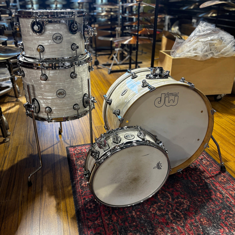 DW Design Frequent Flyer White Pearl USED CONSIGNMENT DRUM KIT DW 