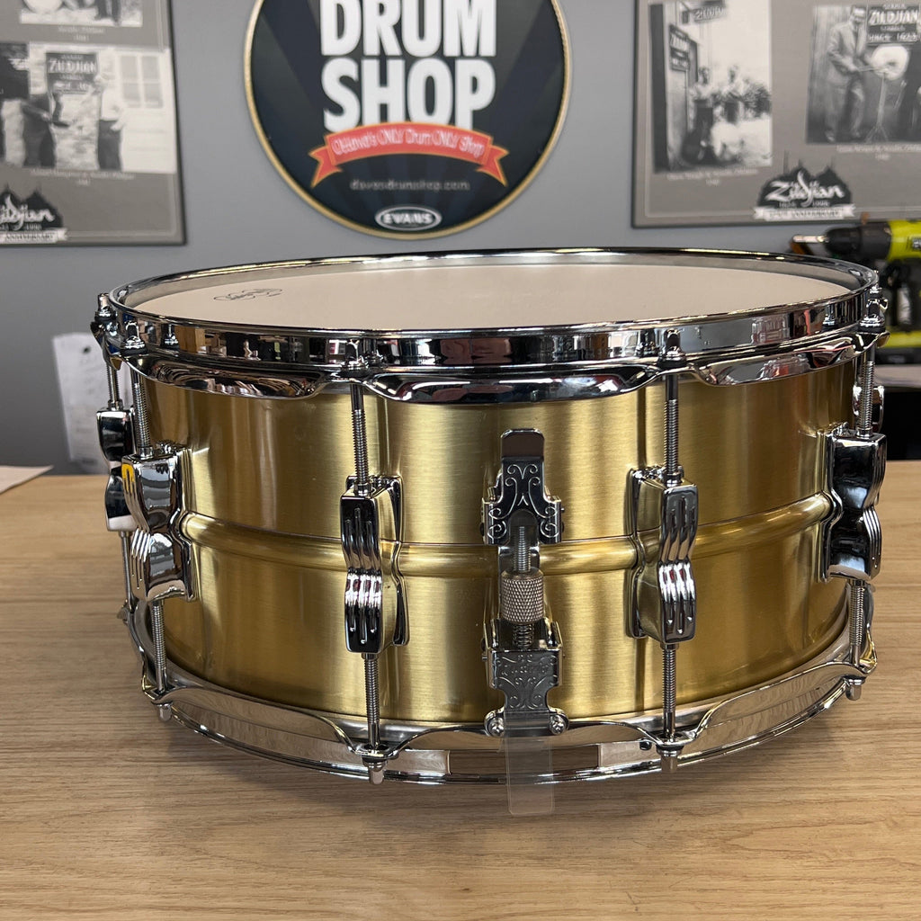 Ludwig 14x6.5 Hammered Brass Snare Drum with Tube Lugs