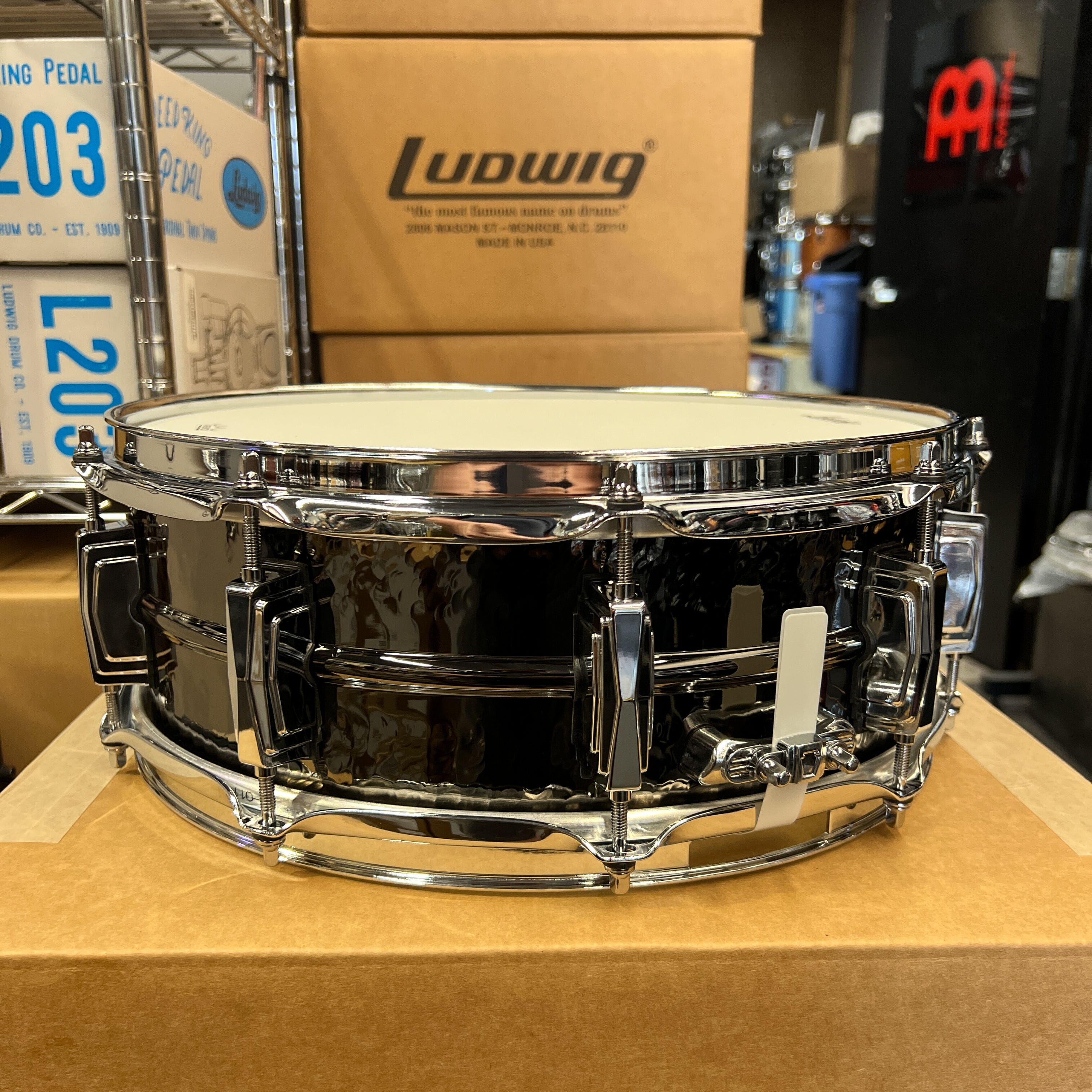 Ludwig B Stock 5x14 Hammered Black Beauty Snare Drum (LB416KB) NEW SNARE DRUMS LUDWIG 