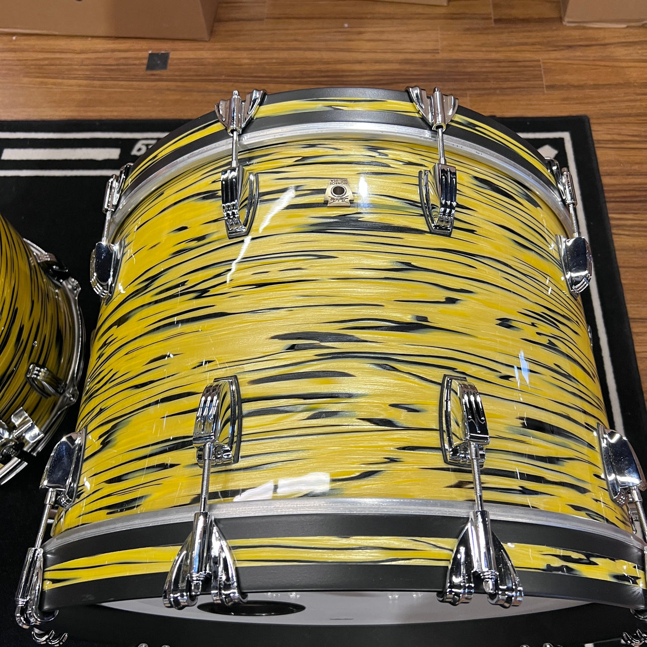 Ludwig Lemon Oyster FAB with Snare reverb Ludwig 