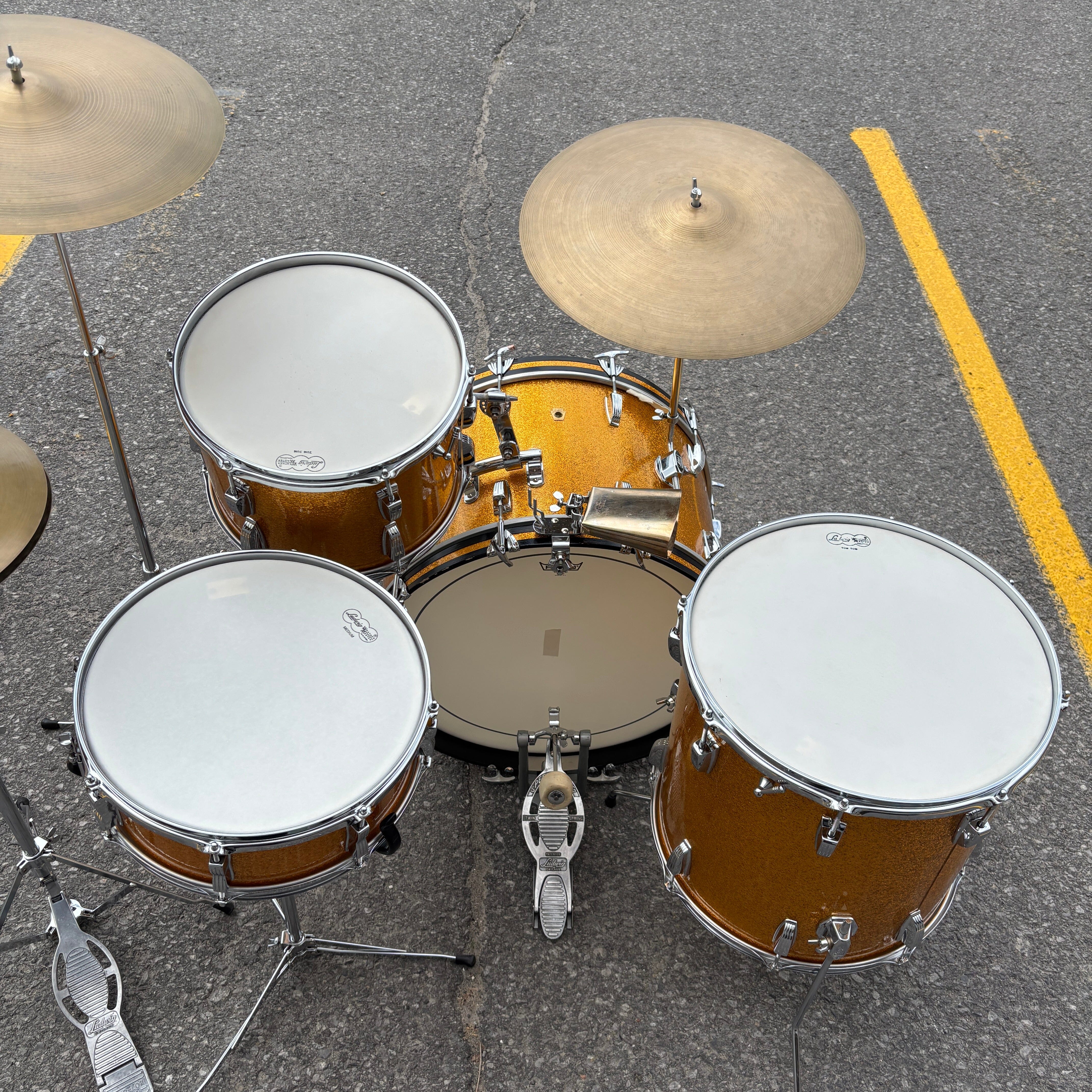 Ludwig Super Classic Gold Sparkle 1966 Collector Grade CONSIGNMENT DRUM KIT LUDWIG 