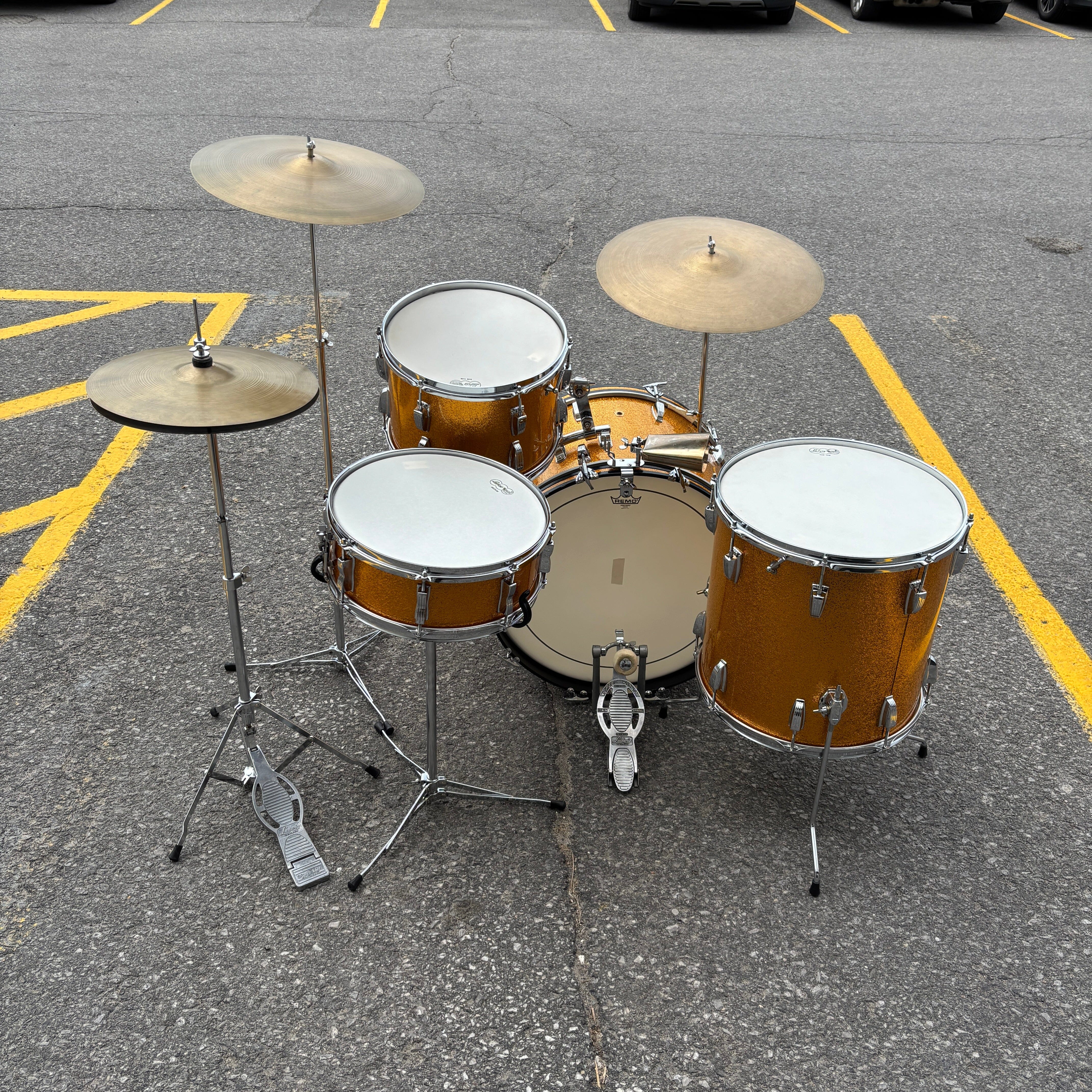 Ludwig Super Classic Gold Sparkle 1966 Collector Grade CONSIGNMENT DRUM KIT LUDWIG 