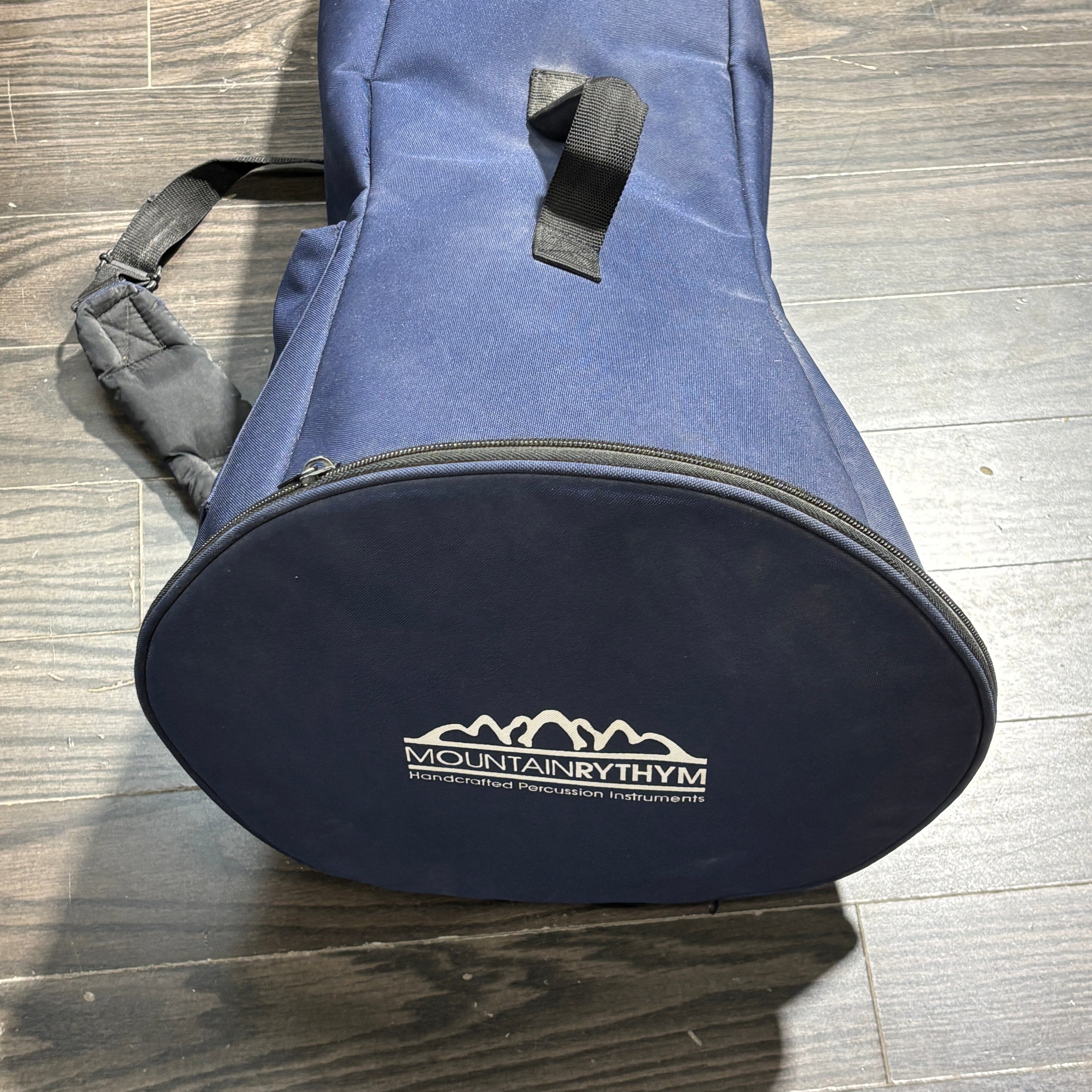 Mountain Rhythym Custom Series Djembe CONSIGNMENT PERCUSSION Mountain Rythym 