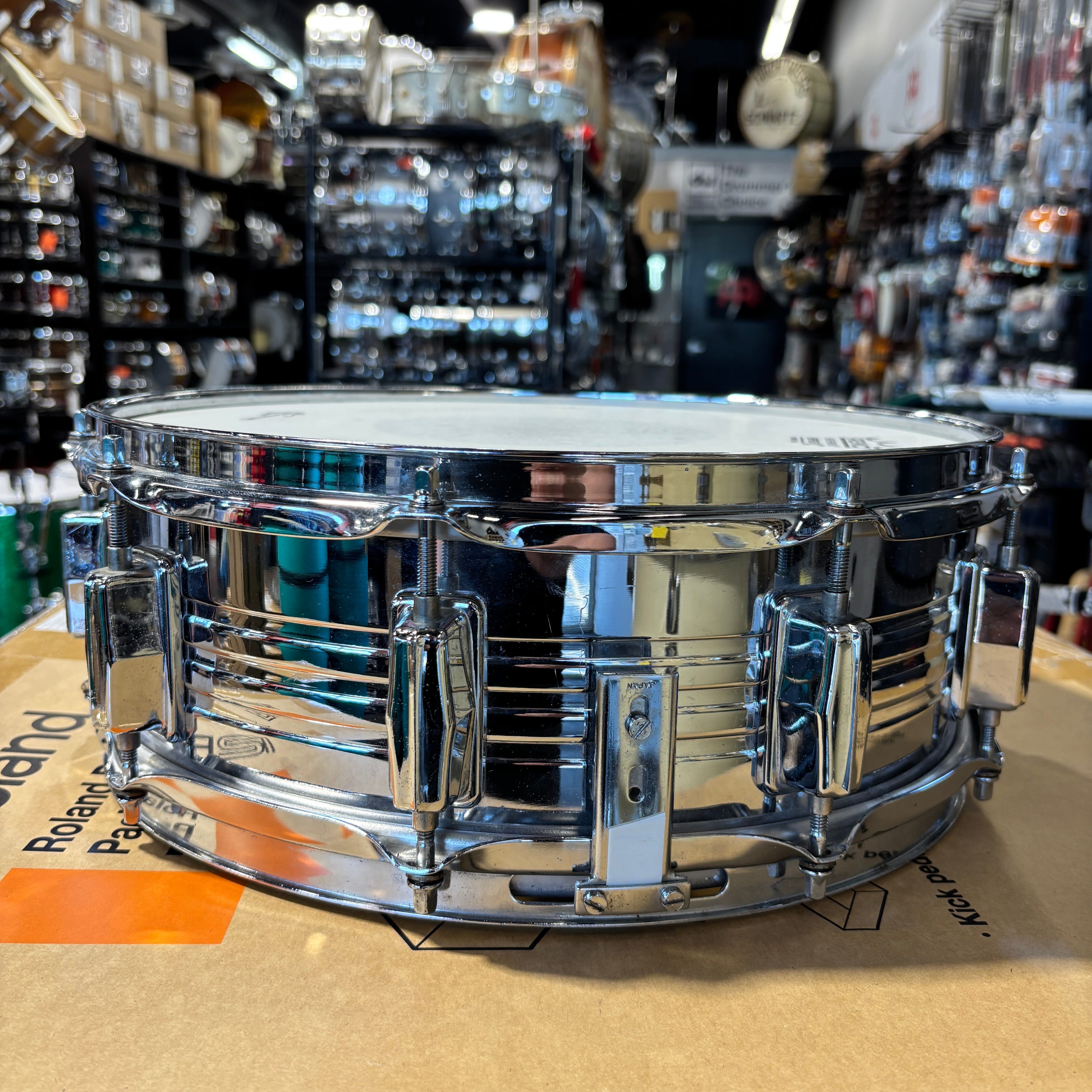 Pearl 1970s 14x5 Chrome Over Brass 10-Lug Snare Stewart Copeland Style CONSIGNMENT DRUM KIT Pearl 