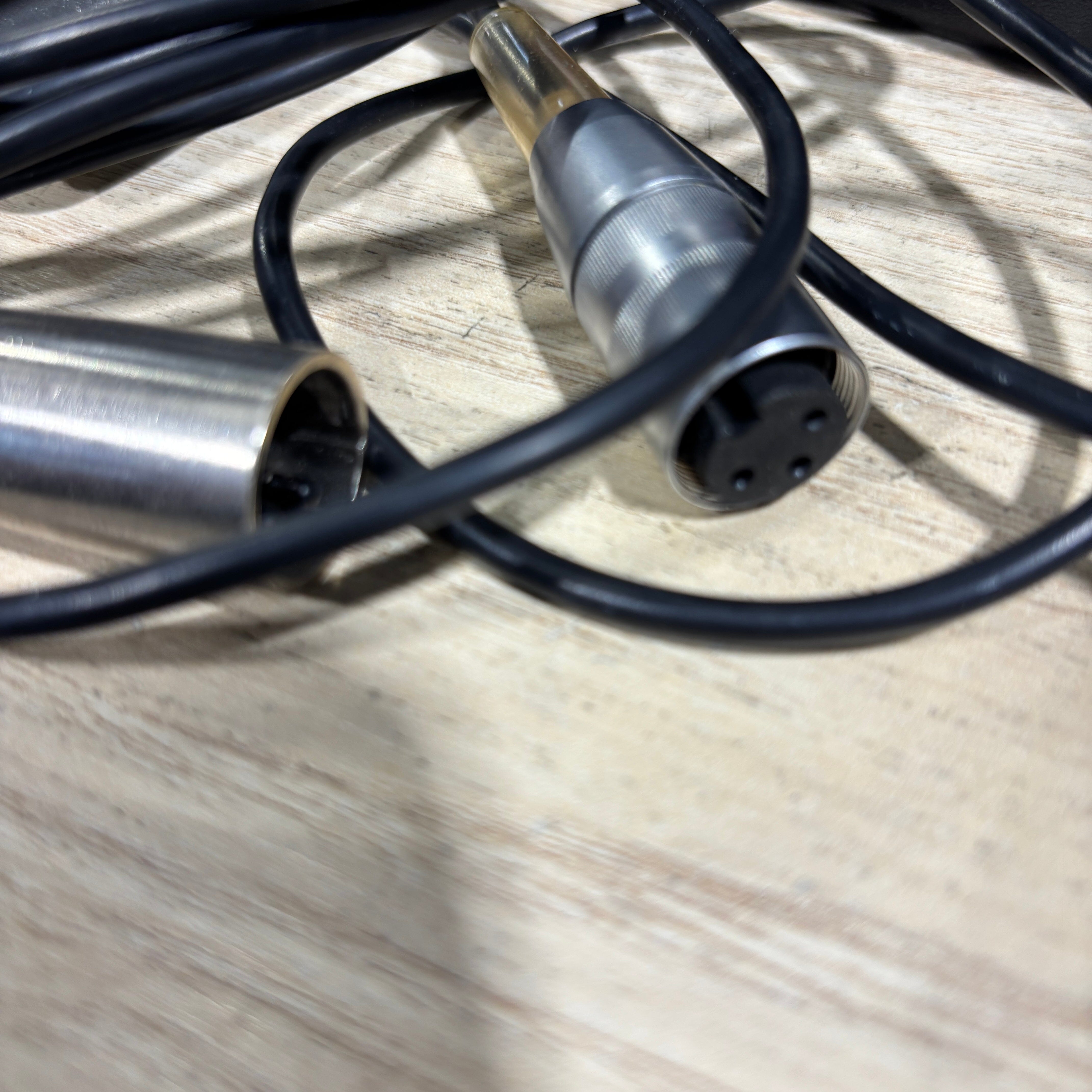 Sennheiser MD421N With Cable, Clip, Case CONSIGNMENT OTHER Sennheiser 