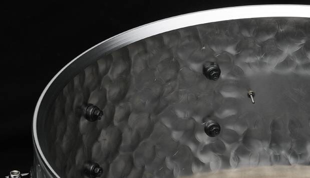 Tama 14" x 6" S.L.P. Expressive Hammered Steel Snare Drum (LST146H) NEW SNARE DRUMS Tama 