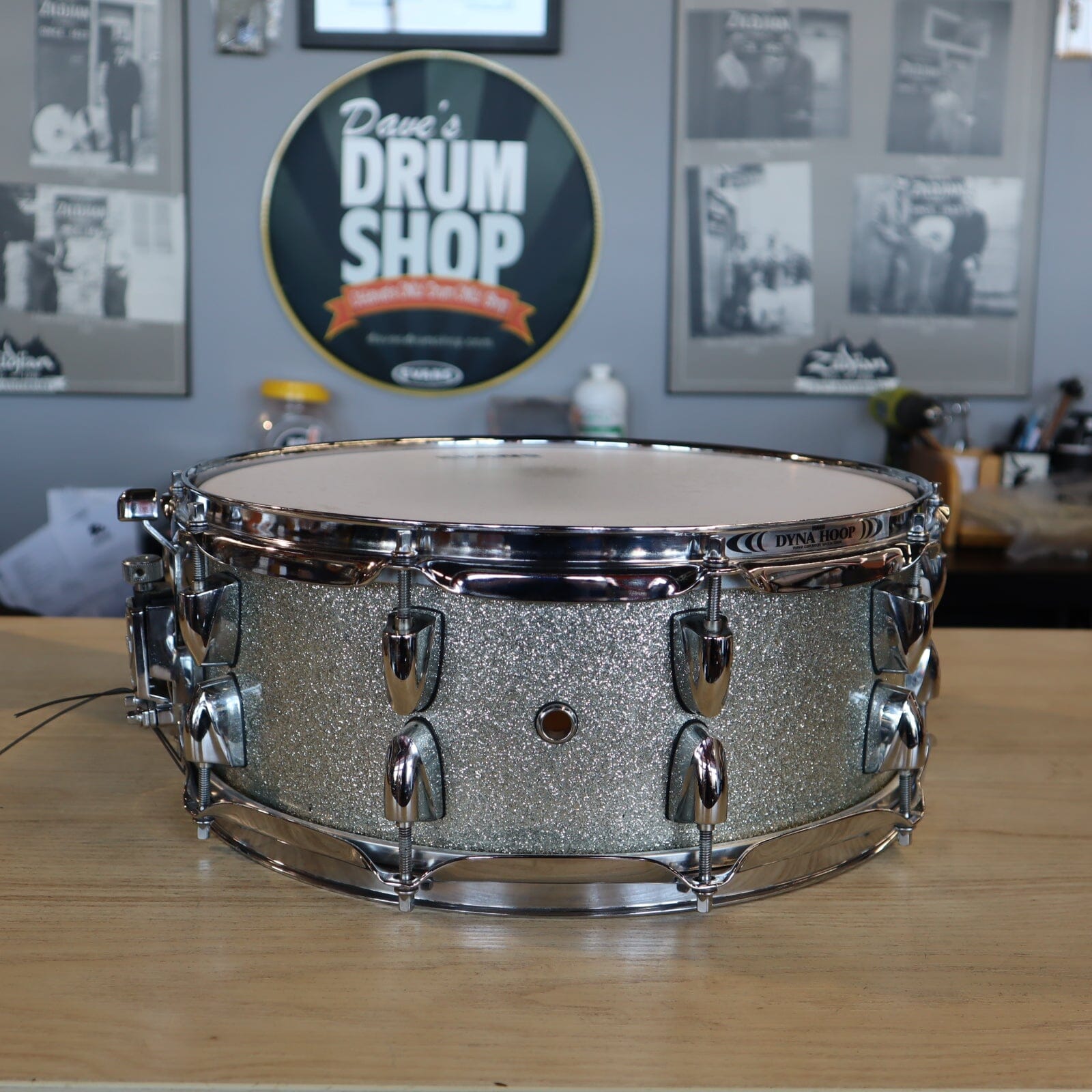 Yamaha Maple Custom Absolute Snare 5.5 x 14 Silver Sparkle USED SNARE DRUMS Yamaha 