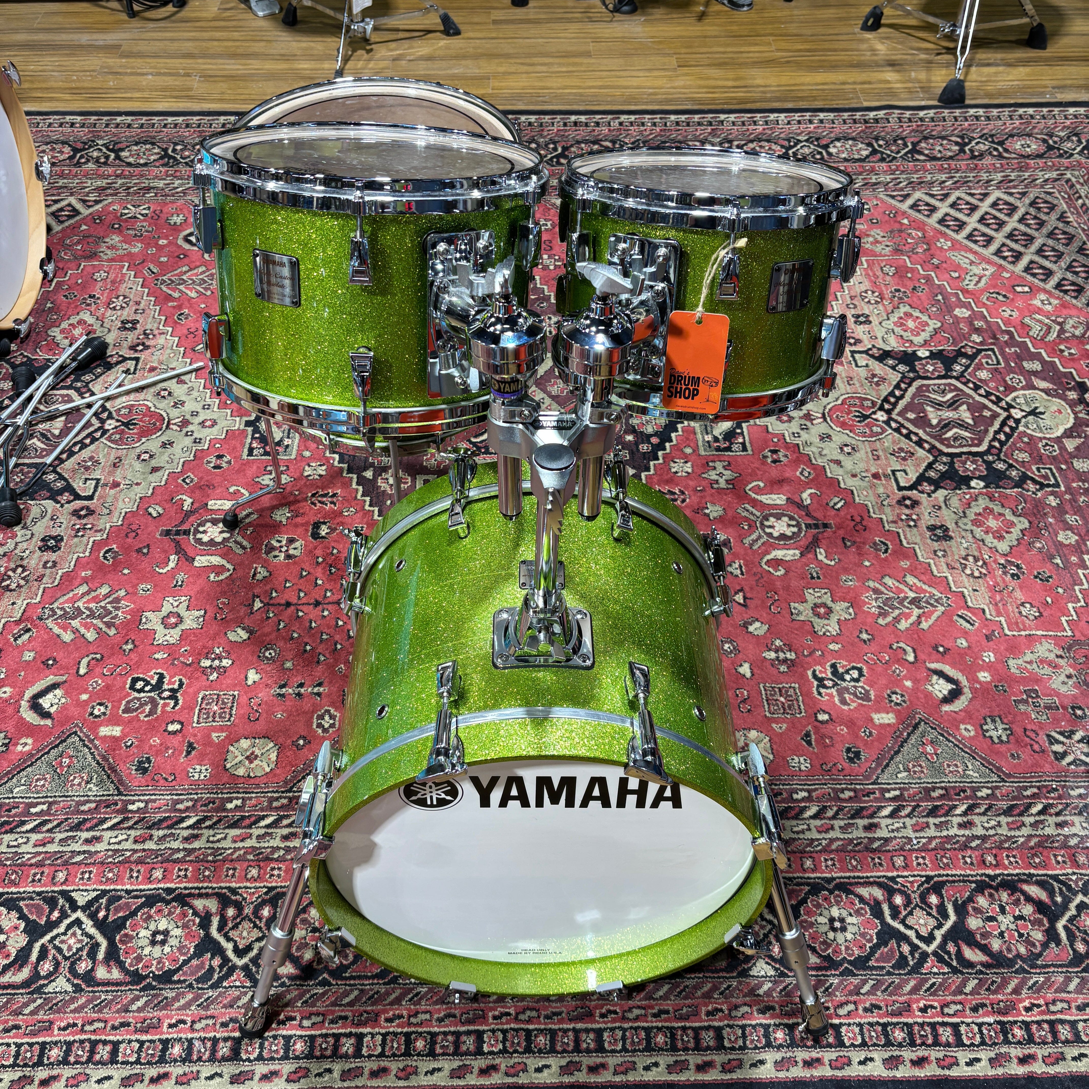 Yamaha Maple Custom Absolute White Grape Sparkle 18/10/12/14 CONSIGNMENT DRUM KIT Yamaha 